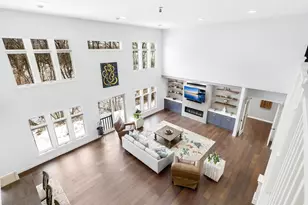 925 Minnesota Ln N, Plymouth, MN 55447 - Photo 5