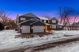 925 Minnesota Ln N, Plymouth, MN 55447 - Photo 89