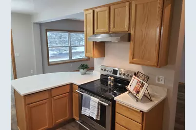 8789 N Bay Drive, Chanhassen, MN 55317 - Photo 7