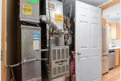 8789 N Bay Drive, Chanhassen, MN 55317 - Photo 17