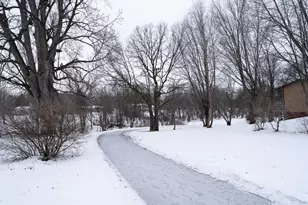 434 E 11th St, New Richmond, WI 54017 - Photo 23