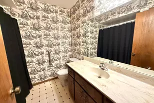 434 E 11th St, New Richmond, WI 54017 - Photo 21