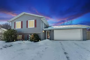 5980 131st St W, Apple Valley, MN 55124 - Photo 3