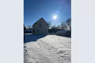 231 E River Street, Woodville, WI 54028 - Photo 5