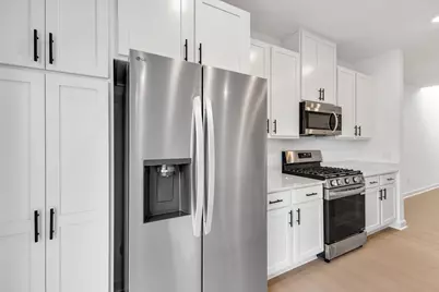 186 Huntington Drive, Waconia, MN 55387 - Photo 5