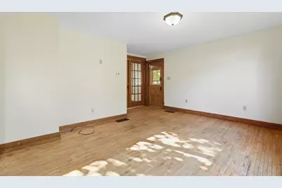 103 S 6th Street, River Falls, WI 54022 - Photo 7