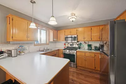 38509 8th Avenue, North Branch, MN 55056 - Photo 5