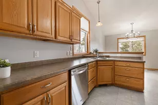 2495 Mossy Creek Dr NE, Owatonna, MN 55060 - Photo 15