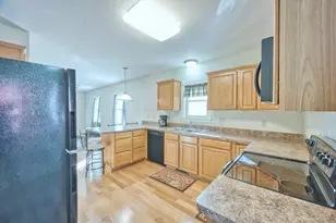 1117 Lincoln Ave, Eveleth, MN 55734 - Photo 9