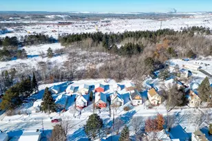 1117 Lincoln Ave, Eveleth, MN 55734 - Photo 39