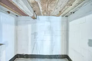 1117 Lincoln Ave, Eveleth, MN 55734 - Photo 25