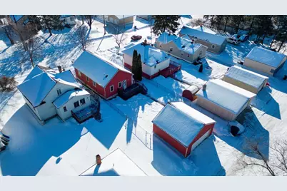 1117 Lincoln Avenue, Eveleth, MN 55734 - Photo 33