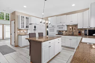 14217 Footbridge Way, Apple Valley, MN 55124 - Photo 15