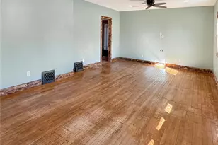 231 Washington Ave N, Balaton, MN 56115 - Photo 9