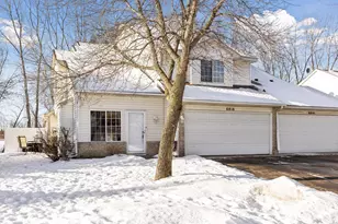6816 Benton Cir, Inver Grove Heights, MN 55076 - Photo 3