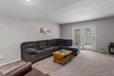 148 21st Street NW, Owatonna, MN 55060 - Photo 3