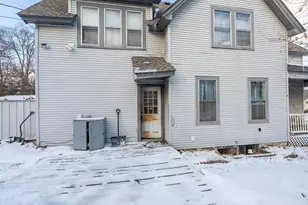 655 Robert Street S, Saint Paul, MN 55107 - Photo 9