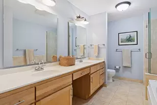 1060 Grand Ave, Saint Paul, MN 55105 - Photo 23