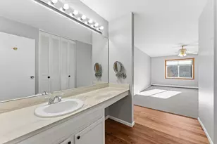 10311 Cedar Lake Rd, Minnetonka, MN 55305 - Photo 15