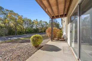 10311 Cedar Lake Rd, Minnetonka, MN 55305 - Photo 21