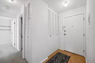 10311 Cedar Lake Rd, Minnetonka, MN 55305 - Photo 9