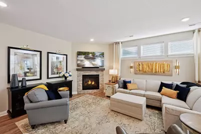 934 Goldfinch Street, Chaska, MN 55318 - Photo 5