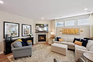 934 Goldfinch St, Chaska, MN 55318 - Photo 5