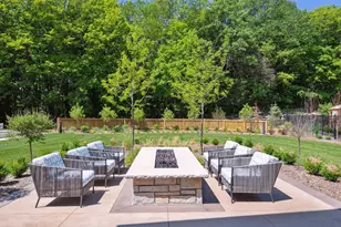 934 Goldfinch St, Chaska, MN 55318 - Photo 39