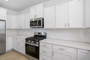 1921 Ironwood Dr, Carver, MN 55315 - Photo 7