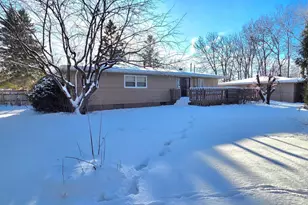 320 19th St E, International Falls, MN 56649 - Photo 17