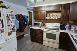 320 19th St E, International Falls, MN 56649 - Photo 5