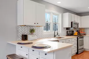 17109 New Market Dr, Eden Prairie, MN 55347 - Photo 33