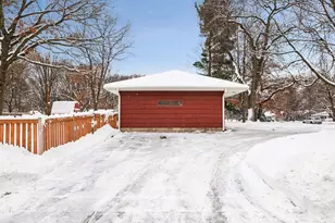 8081 Red Oak Dr, Mounds View, MN 55112 - Photo 3