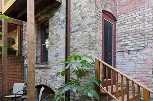 108 E 25th St, Minneapolis, MN 55404 - Photo 37