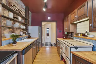 108 E 25th St, Minneapolis, MN 55404 - Photo 15