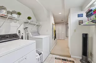 108 E 25th St, Minneapolis, MN 55404 - Photo 21