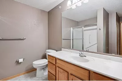 935 Ferndale Street N #302, Maplewood, MN 55119 - Photo 29