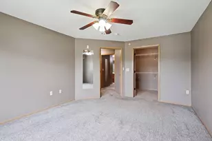 935 Ferndale St N, Maplewood, MN 55119 - Photo 27