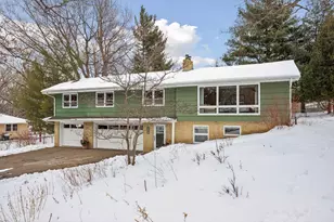 3974 Fairview Ave N, Arden Hills, MN 55112 - Photo 3