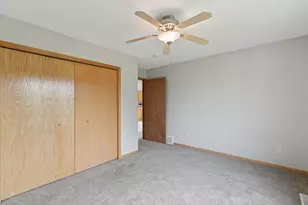 322 Sunfish Ct, Winsted, MN 55395 - Photo 13