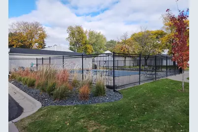 1721 Fulham Street #F, Lauderdale, MN 55113 - Photo 45