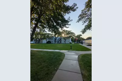 1721 Fulham Street #F, Lauderdale, MN 55113 - Photo 57