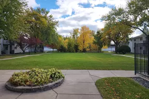 1721 Fulham St, Lauderdale, MN 55113 - Photo 53