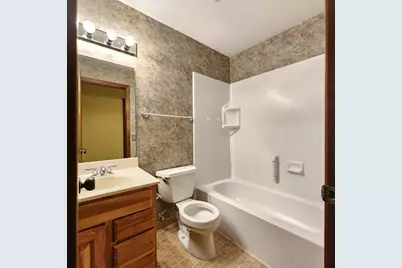 1721 Fulham Street #F, Lauderdale, MN 55113 - Photo 27