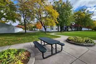 1721 Fulham St, Lauderdale, MN 55113 - Photo 51