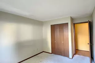 1721 Fulham St, Lauderdale, MN 55113 - Photo 31