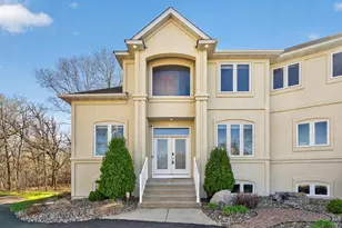 14831 Lac Lavon Dr, Burnsville, MN 55306 - Photo 7