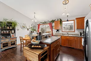 6207 Hillsboro Dr N W, Rochester, MN 55901 - Photo 3