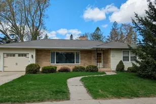 1115 N 4th St, Montevideo, MN 56265 - Photo 1