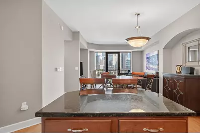 500 E Grant Street #709, Minneapolis, MN 55404 - Photo 3